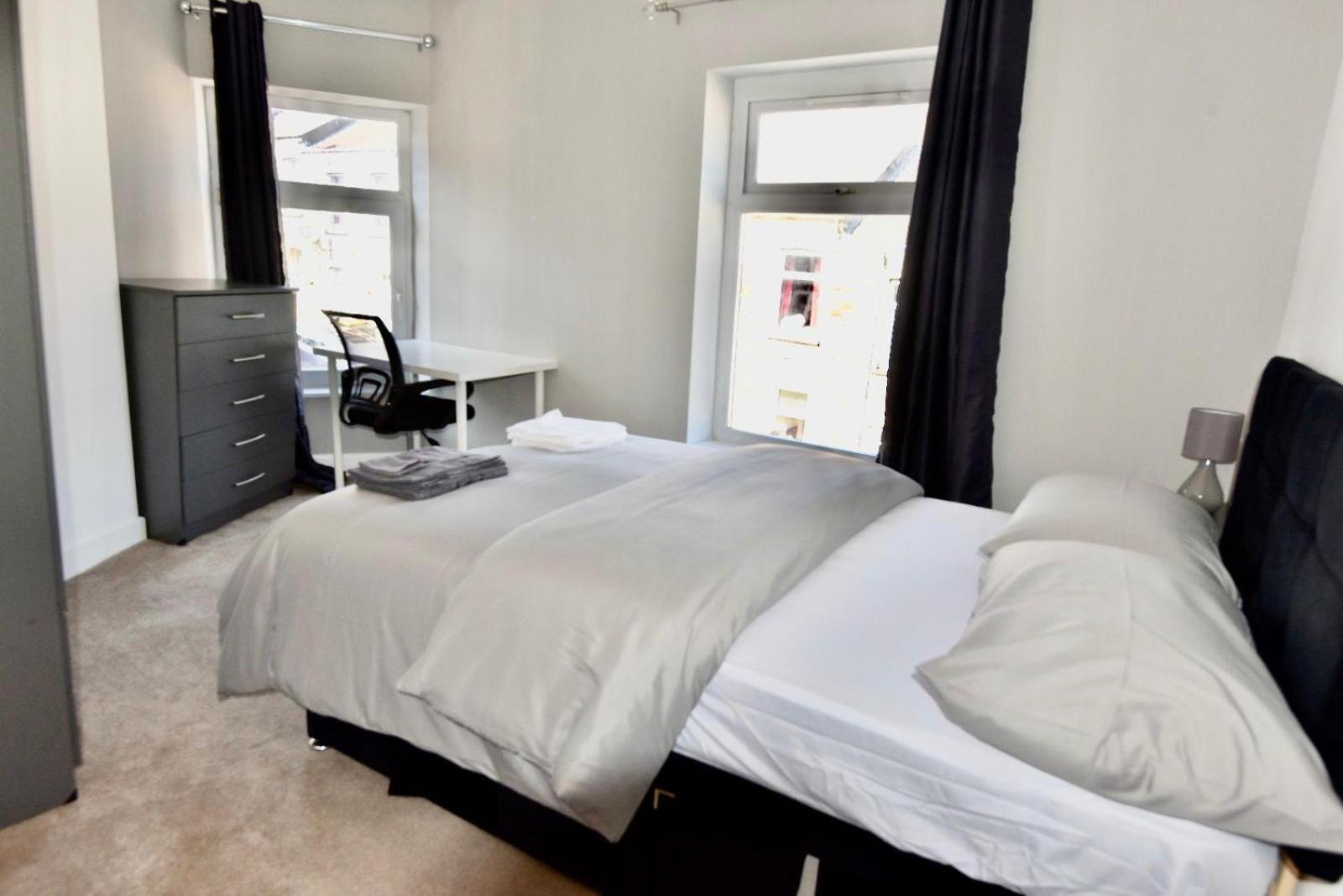 Come On In Lucas Street Newport Train Station Sleep Upto 8ヴィラ 部屋 写真