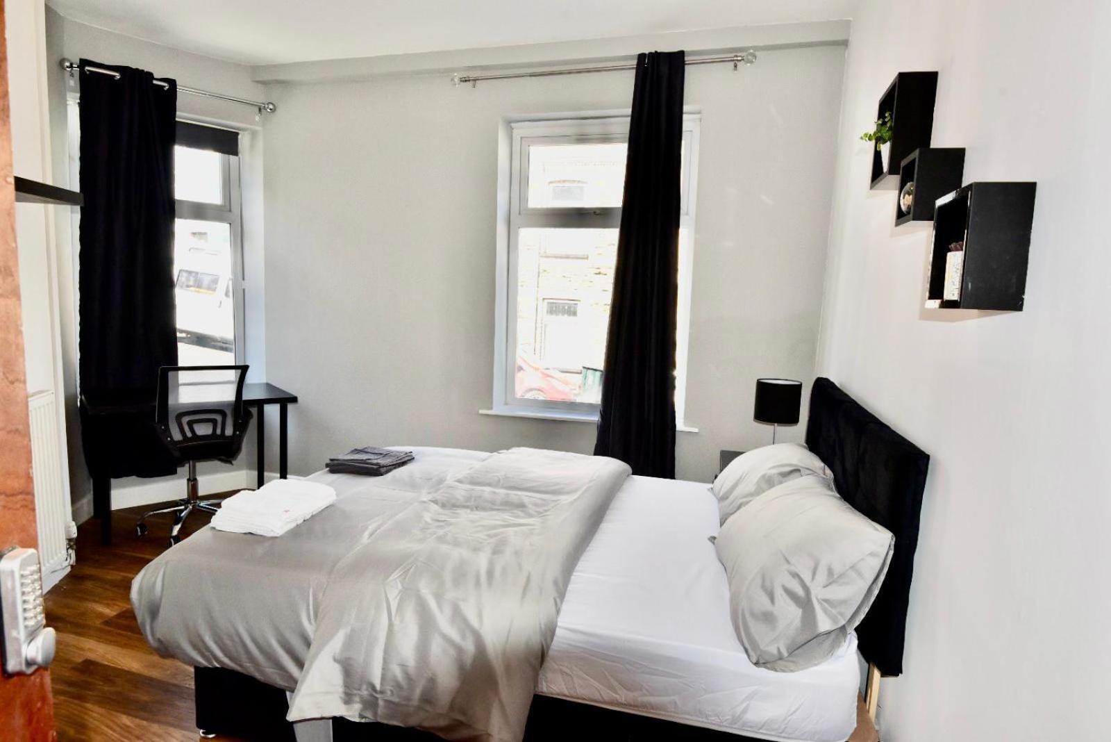 Come On In Lucas Street Newport Train Station Sleep Upto 8ヴィラ 部屋 写真